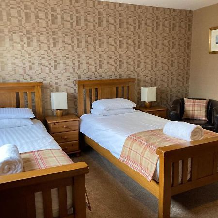 The Panmure Arms Hotel Edzell 外观 照片