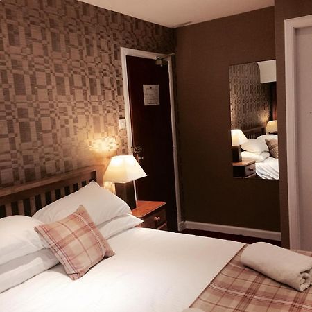 The Panmure Arms Hotel Edzell 外观 照片