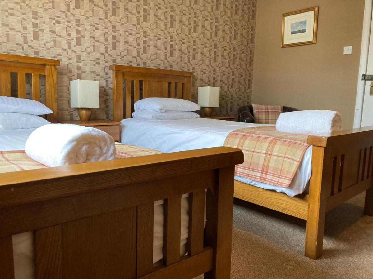 The Panmure Arms Hotel Edzell 外观 照片