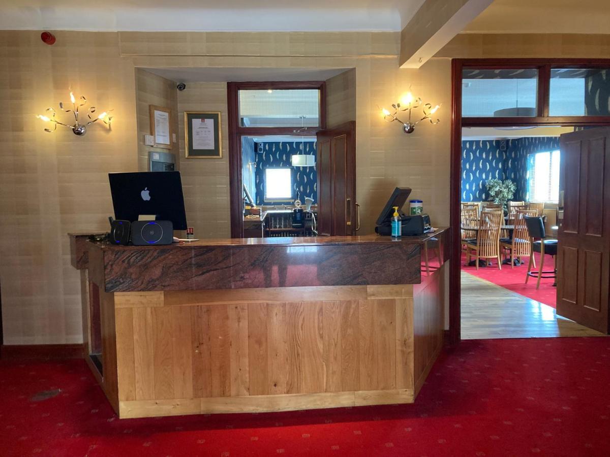 The Panmure Arms Hotel Edzell 外观 照片