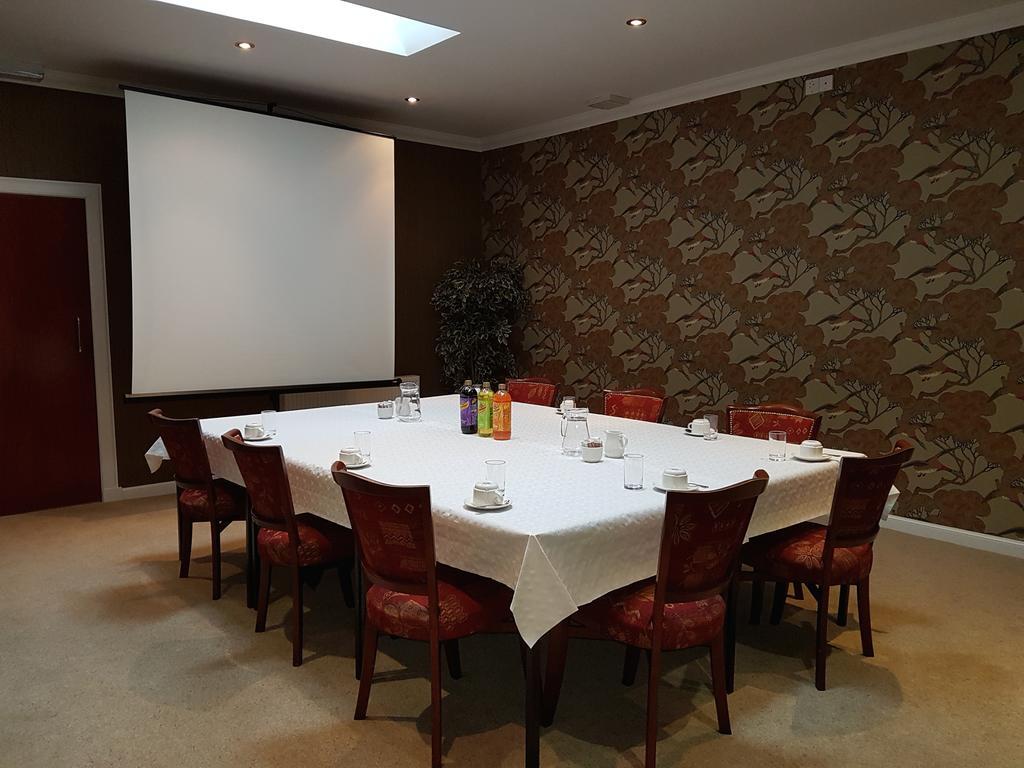 The Panmure Arms Hotel Edzell 外观 照片